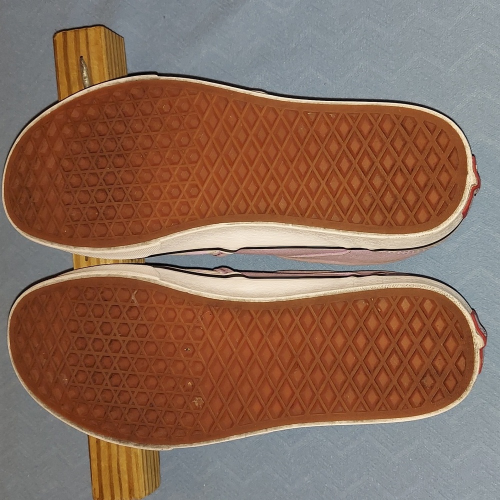 Vans low flat White And Lavander Sneakers Athletic Shoes Size 9 Women. - Picture 8 of 8
